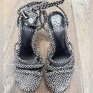 Vince Camuto Black and White heels